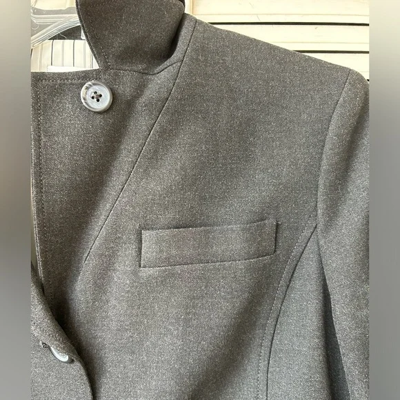 DKNY City Blazer - Picture 4 of 12